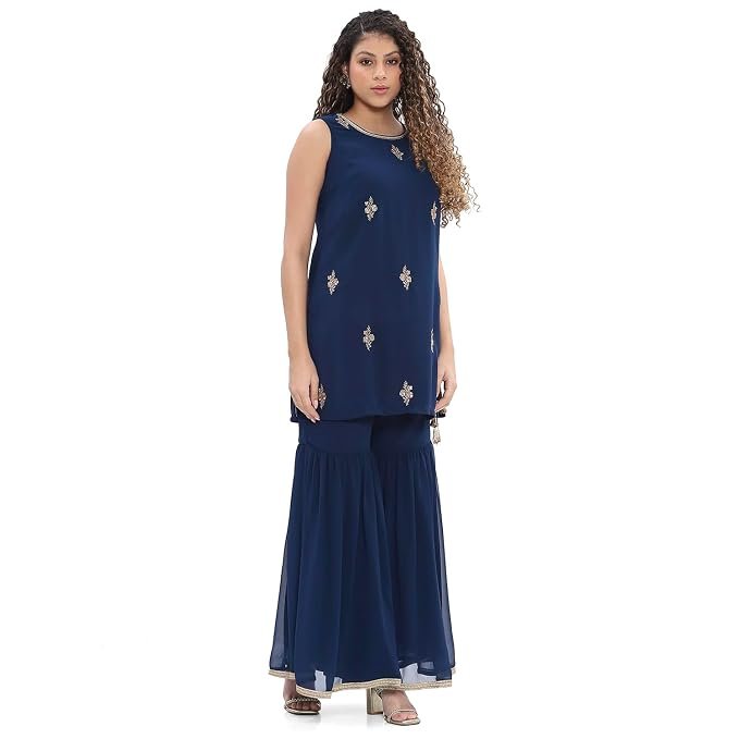 women embroided suit - Image 3